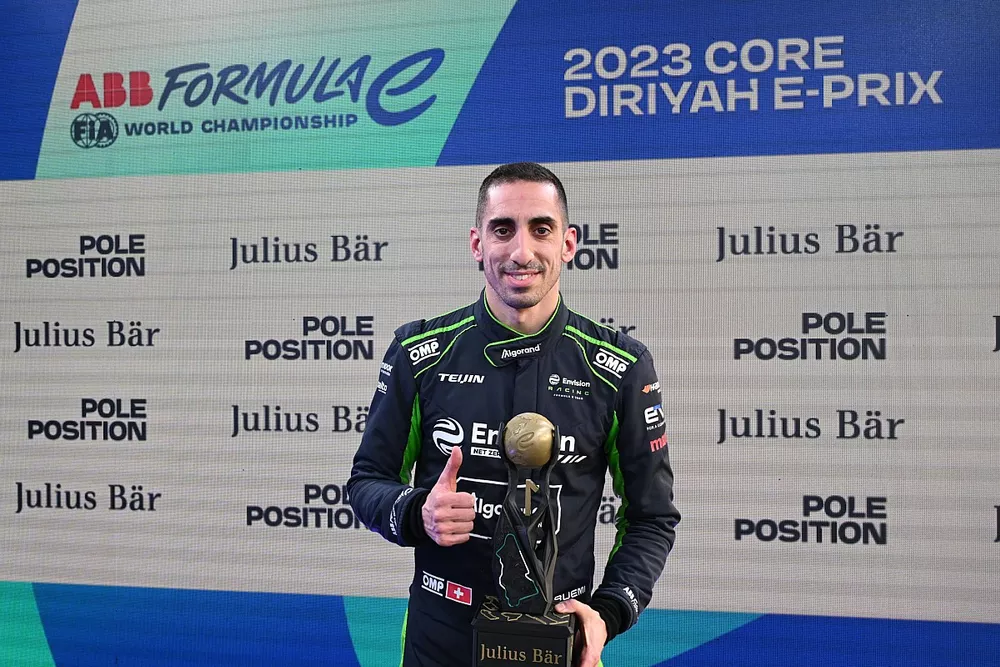 Sebastien Buemi, Envision Racing, with his Julius Baer pole position award