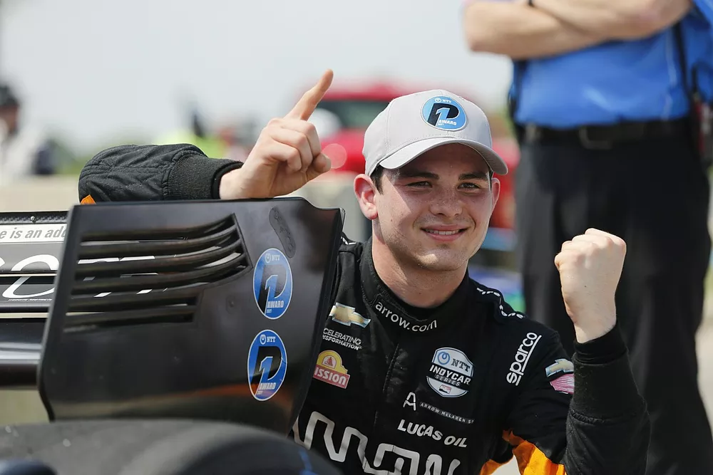 Pole sitter Patricio O'Ward, Arrow McLaren SP Chevrolet