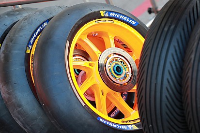 Aspal baru Silverstone, Michelin bawa empat pilihan ban