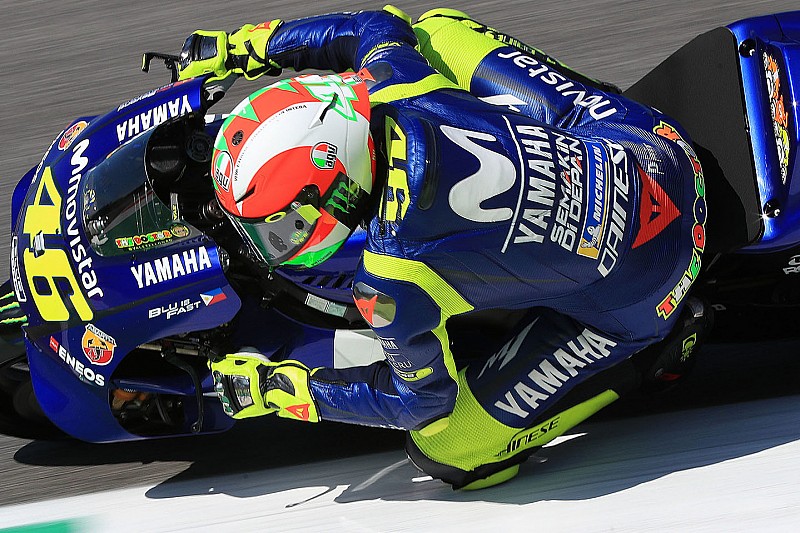 Atronadora pole de Rossi en Mugello