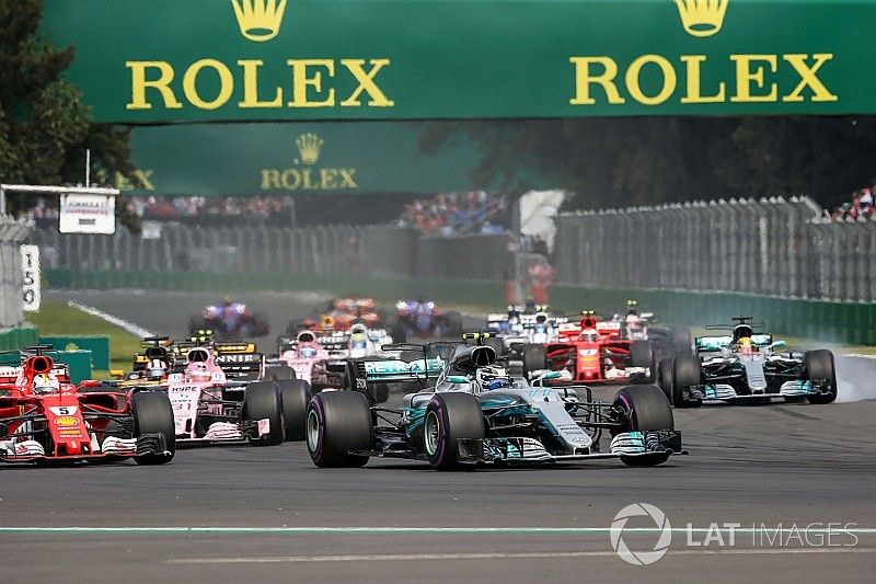 Valtteri Bottas, Mercedes-Benz F1 W08, Lewis Hamilton, Mercedes-Benz F1 W08, Sebastian Vettel, Ferra