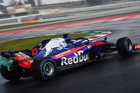 Toro Rosso Honda acaba l&iacute;der la primera mitad de jornada en mojado
