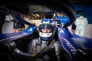Luke Browning pilotar&aacute; el Williams F1 de Sainz en la FP1 de Bahrein
