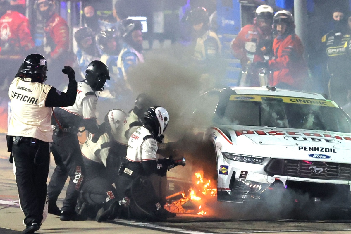On fire and inhaling smoke, Austin Cindric barely escapes playoff elimination