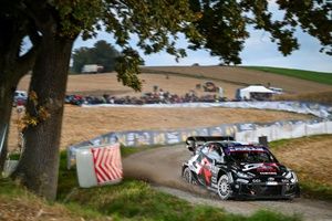 WRC Europa Central: Ogier se adelanta a Rovanpera