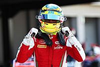 Sargeant na pole position