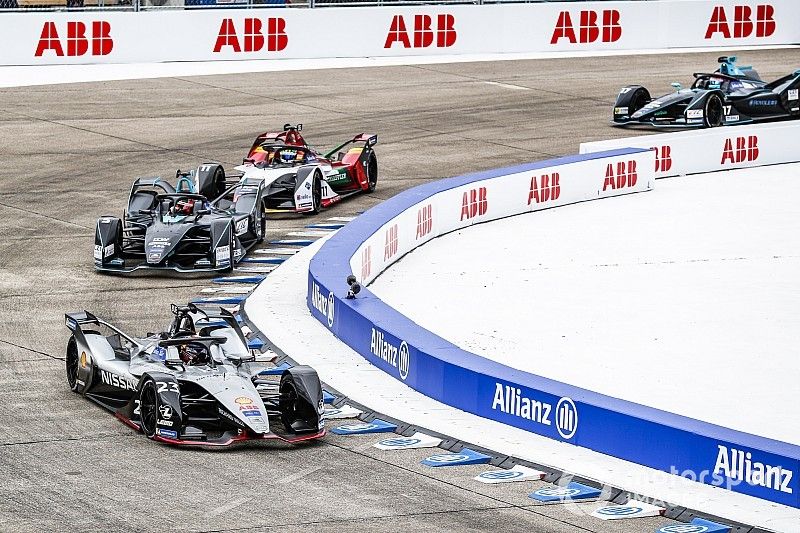 Sébastien Buemi, Nissan e.Dams, Nissan IMO1, Stoffel Vandoorne, HWA Racelab, VFE-05, Lucas Di Grassi, Audi Sport ABT Schaeffler, Audi e-tron FE05, Gary Paffett, HWA Racelab, VFE-05 