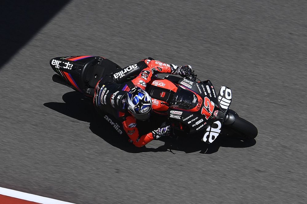 Maverick Vi&ntilde;ales, Aprilia Racing Team