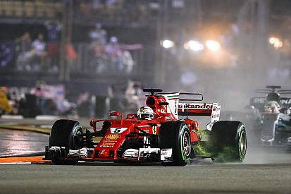 Glock: Vettel zorlamaya devam etmeli