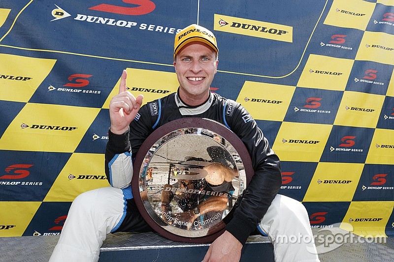 Jacobson confirmation completes Supercars grid
