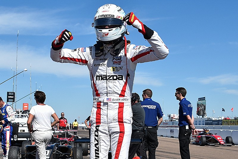 Barber USF2000: Askew consigue el doblete