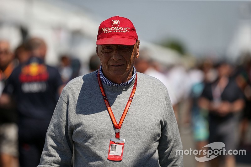 Krankenhaus meldet: Lungentransplantation bei Niki Lauda!