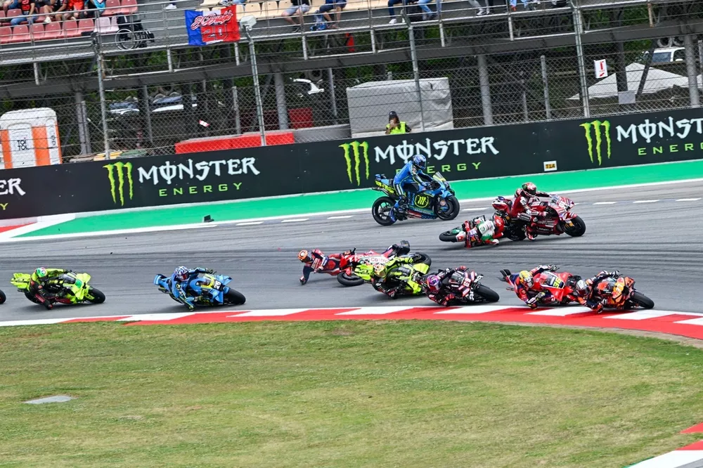 Johann Zarco, Team LCR Honda, Luca Marini, Honda HRC, Francesco Bagnaia, Ducati Team crash