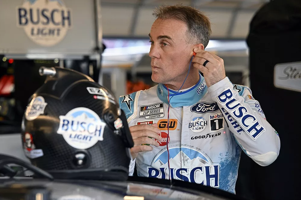 Kevin Harvick, Stewart Haas Racing, Busch Light Ford Mustang