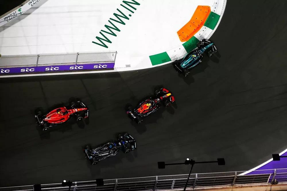 Fernando Alonso, Aston Martin AMR23, Sergio P&eacute;rez, Red Bull Racing RB19, George Russell, Mercedes F1 W14, Carlos Sainz, Ferrari SF-23