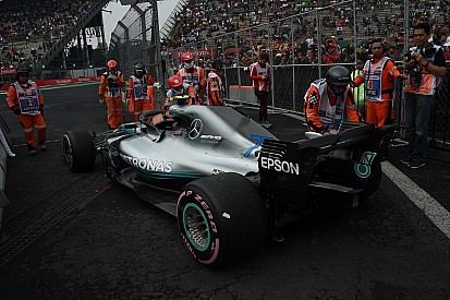 У Mercedes запевнили: мотор у Хемілтона не зламається, як у Боттаса