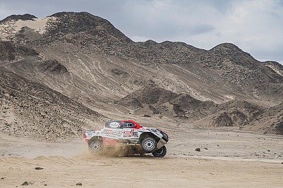 Alonso pode testar carro que Toyota utiliza no Dakar