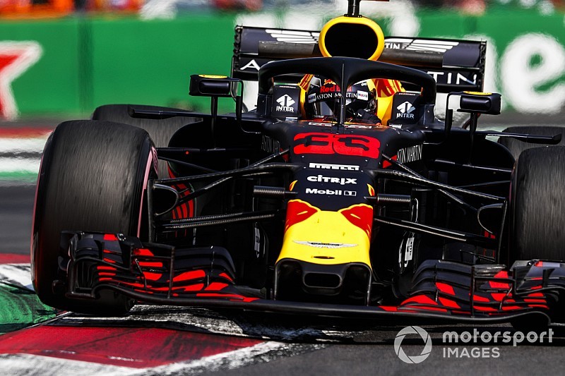 F1 Messico, Libere 3: Verstappen è davanti, ma Hamilton e Vettel sono vicini