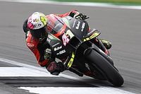Aprilia no est&aacute; "10 pasos por detr&aacute;s de Yamaha", dice Aleix Espargar&oacute;