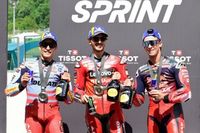 MotoGP Italia: Bagnaia gana el sprint a Márquez, Martín se cae