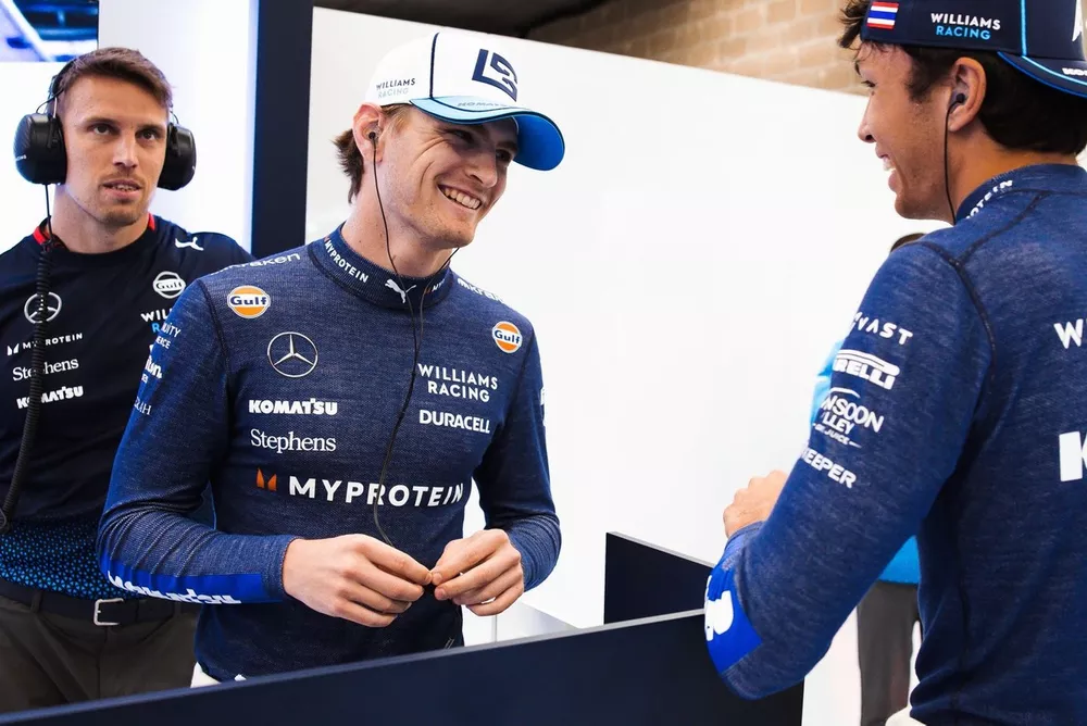 Logan Sargeant, Williams Racing, Alex Albon, Williams Racing