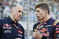El consejo de Kvyat a Checo Pérez sobre Verstappen: se le puede ganar