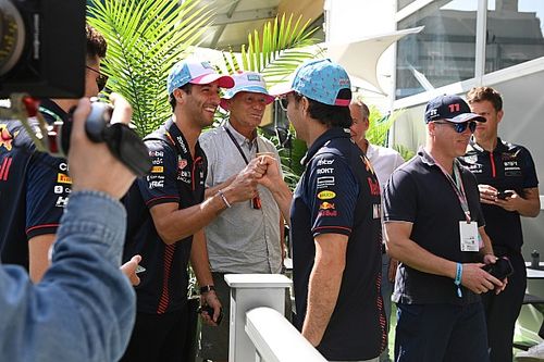 Jordan: Ricciardo no haría lo que Checo Pérez hace con Red Bull