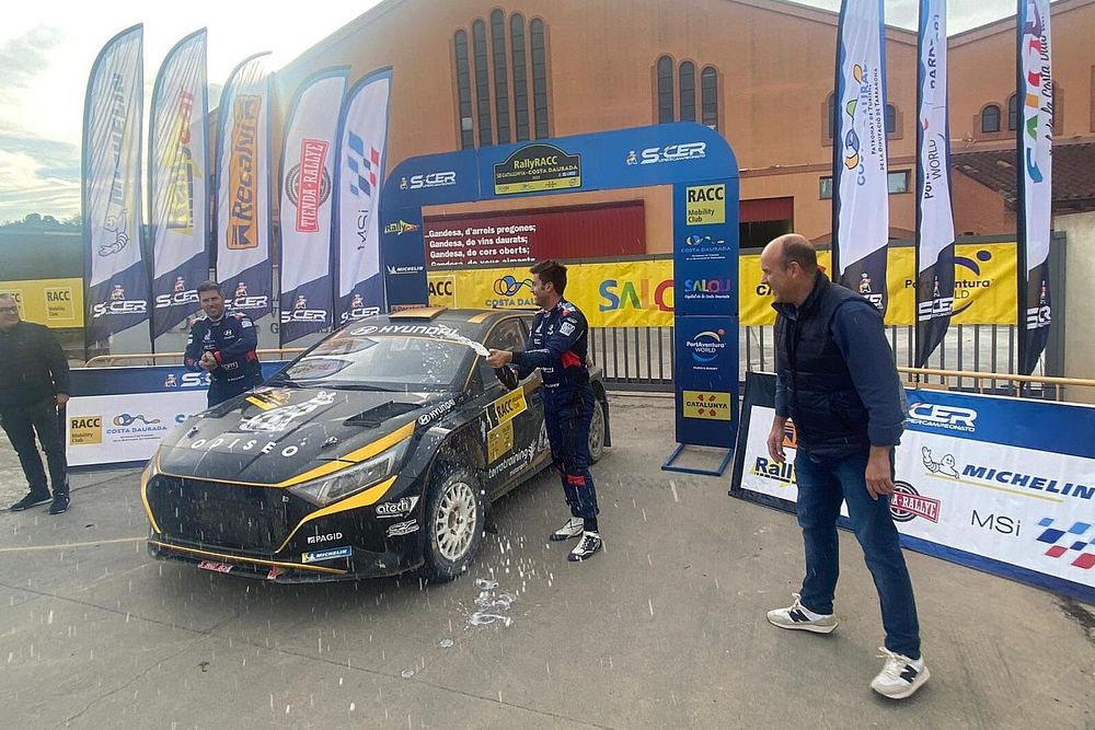 Pepe López y Borja Rozada, Hyundai, ganadores del RallyRACC 2023
