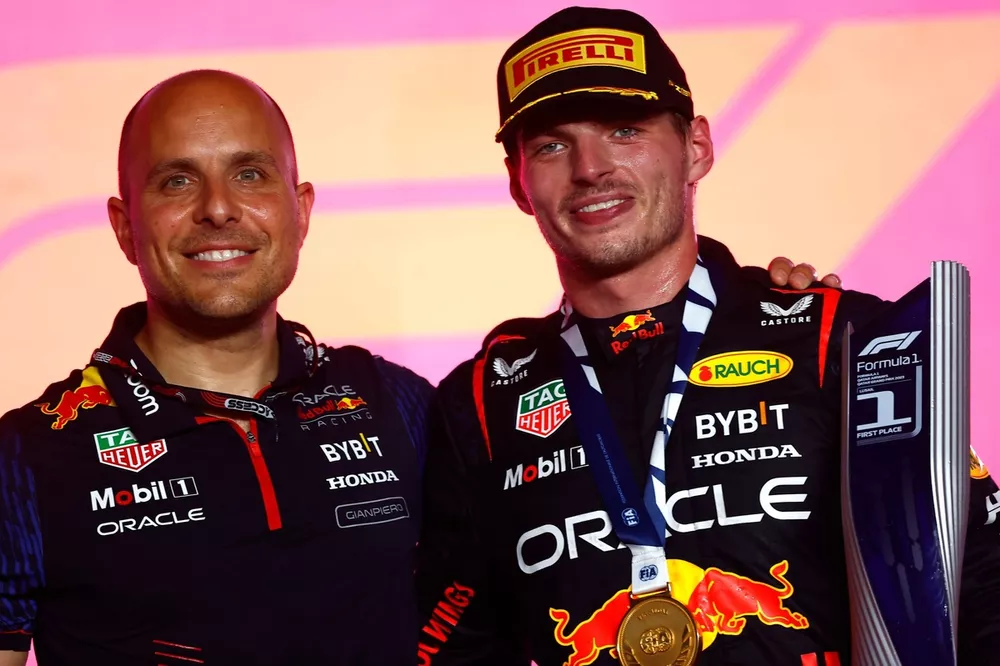 Gianpiero Lambiase, Race Engineer, Red Bull Racing, Max Verstappen, Red Bull Racing, 1st position, on the podium