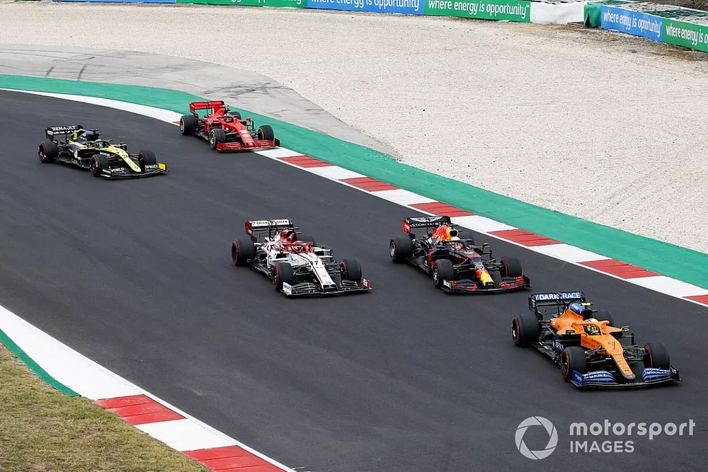 Lando Norris, McLaren MCL35, Max Verstappen, Red Bull Racing RB16, Kimi Raikkonen, Alfa Romeo Racing C39, Daniel Ricciardo, Renault F1 Team R.S.20, Charles Leclerc, Ferrari SF1000