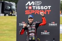 Bezzecchi: "Si la carrera hubiera terminado una vuelta antes estar&iacute;a m&aacute;s contento"