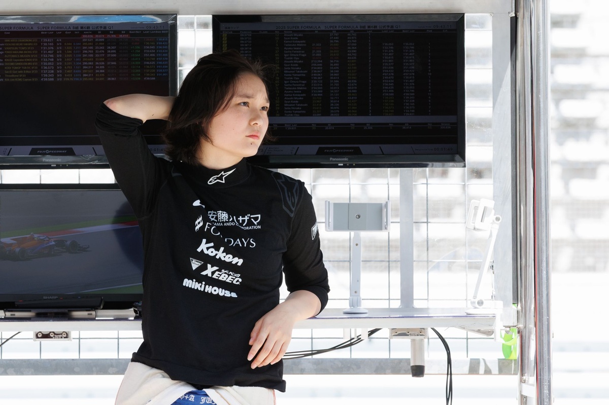 幻の予選アタック”ではライバル2人を上回るタイム。Jujuが監督