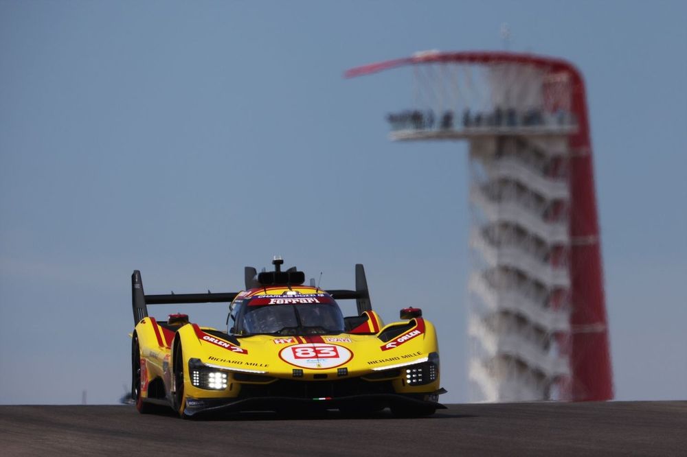 #83 AF Corse Ferrari 499P: Robert Kubica, Yifei Ye, Philip Hanson
