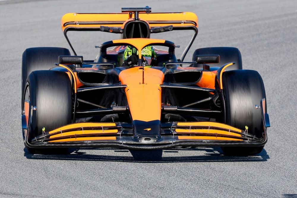 Lando Norris, McLaren, en el test de Pirelli