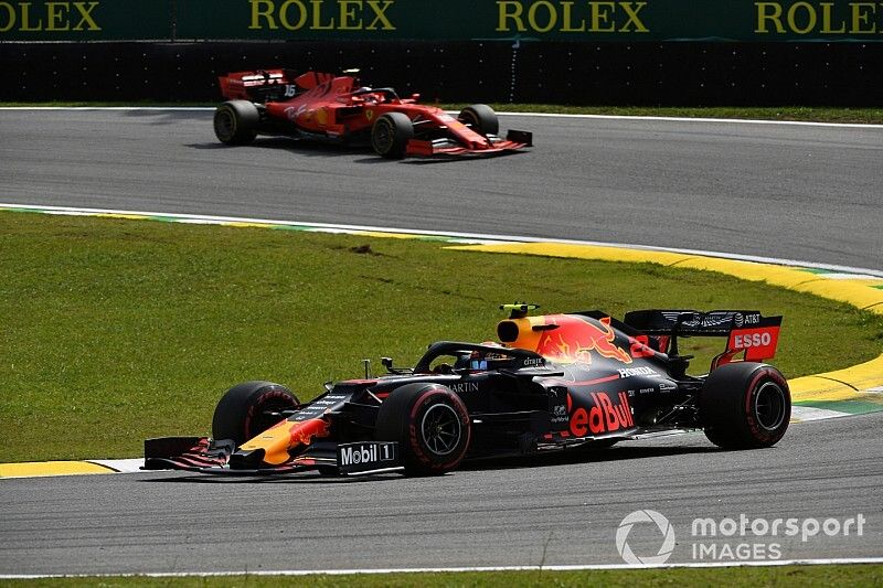 Alexander Albon, Red Bull RB15, Charles Leclerc, Ferrari SF90