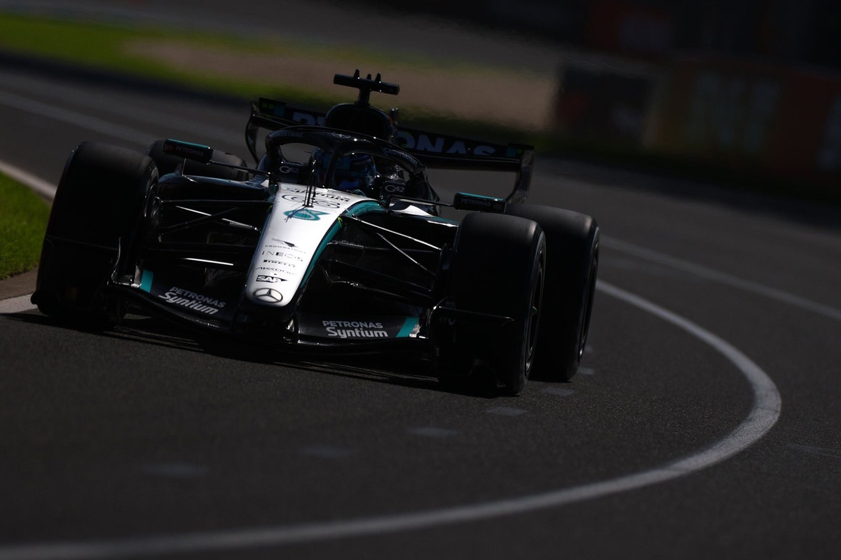 El ritmo de Mercedes F1 en Australia es "muy impresionante", dice Leclerc