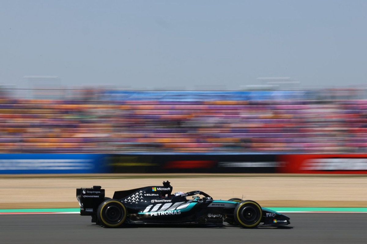 Dominacja Mercedesa znów niezagrożona