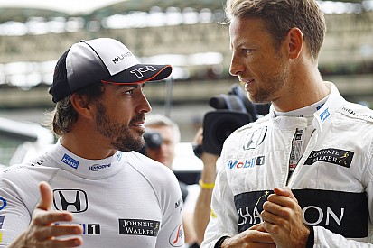 Button: "Alonso bluft niet over mogelijke comeback F1"