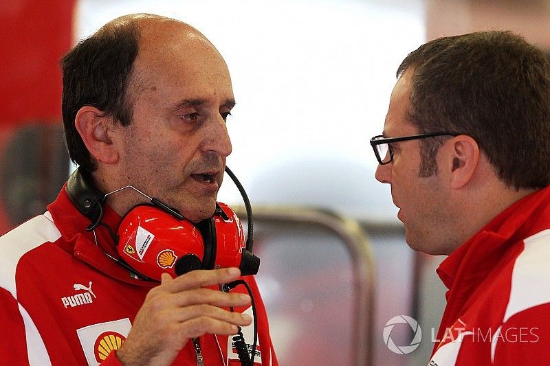 Luca Marmorini, director de electrónica y motores de Ferrari y Stefano Domenicali, director general