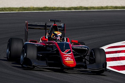 Илотт выиграл гонку GP3 в Шпильберге, Мазепин столкнулся с лидером чемпионата