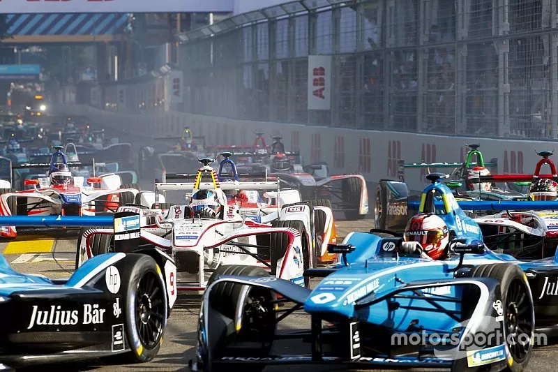 Nicolas Prost, Renault e.Dams, S&eacute;bastien Buemi, Renault e.Dams, Jose Maria Lopez, Dragon Racing, Dan