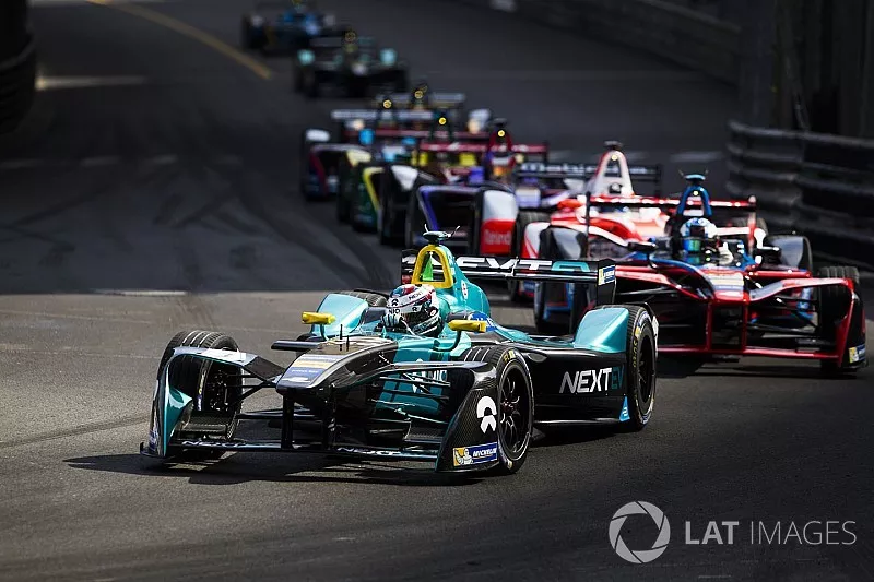 Nelson Piquet Jr., NEXTEV TCR Formula E Team