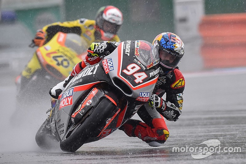 Brno Moto2: Folger wins in the wet, disaster for Zarco