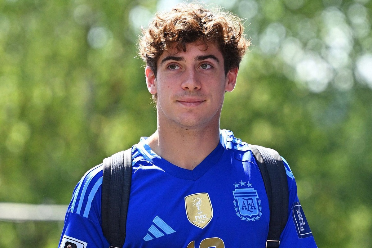 El festejo de Colapinto por Argentina: “Por todo lo que pasó, es Inglaterra y hay muchos condimentos que lo rodean”
