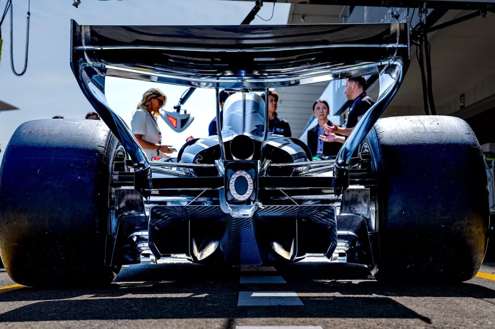 Detalle t&eacute;cnico del coche de Sergio P&eacute;rez, Cadillac Racing