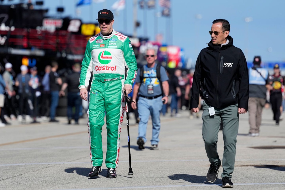 Recovering Brad Keselowski has road ace Joey Hand on standby for COTA