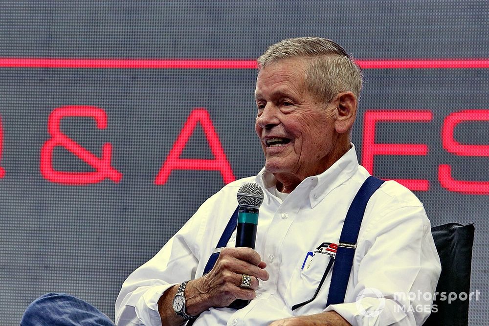 Bobby Unser speaks at the PRI Show