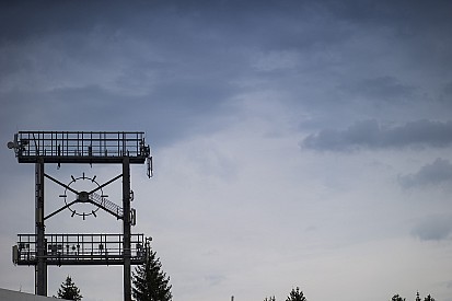 Esős időmérő várható a Német Nagydíjon