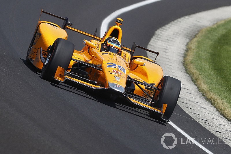 McLaren IndyCar return “looking favorable” says Brown