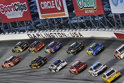 NASCAR Roundtable: Throwback weekend and the chaotic CTMP finish